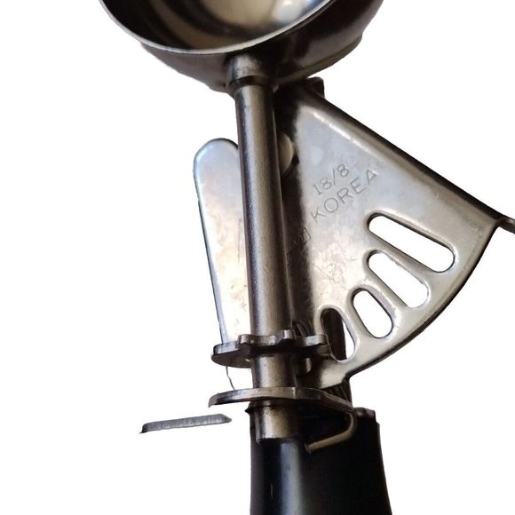 Adcraft Metal 1.75" Cookie Dough/Ice Cream Scoop 18/8 KOREA Easy Lever Release - Picture 5 of 8